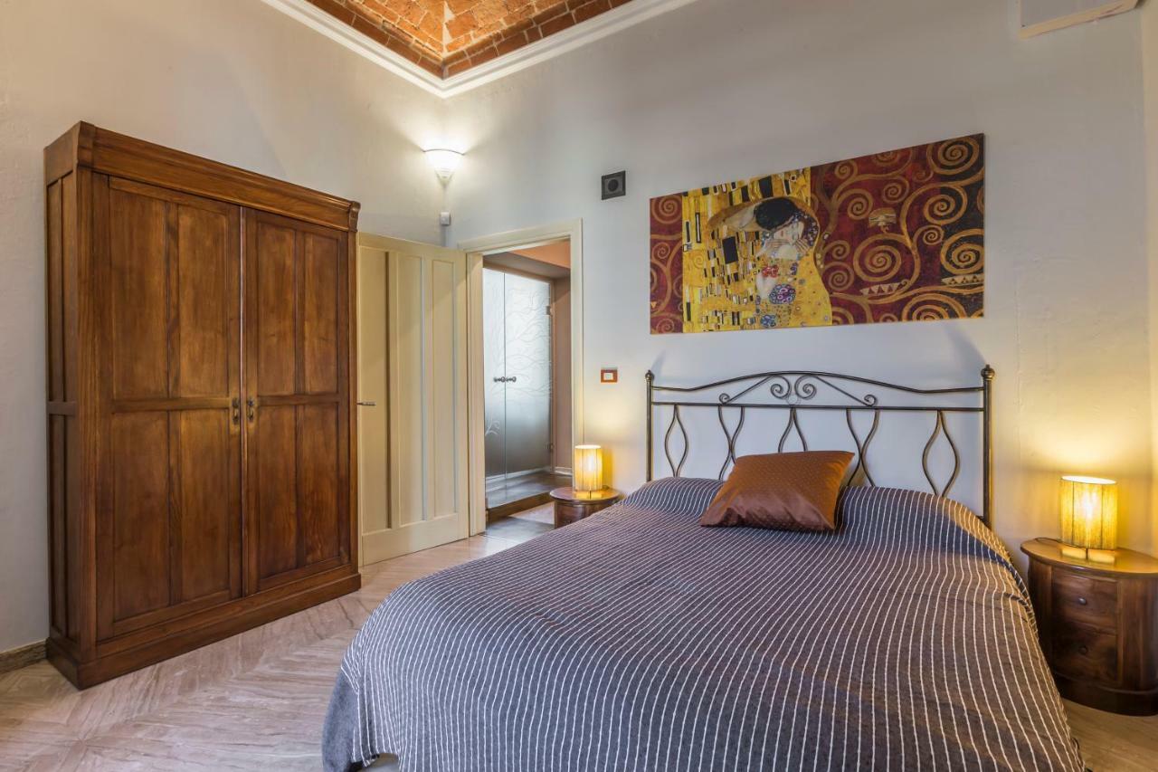 Roero Suite In The City Center آستي المظهر الخارجي الصورة